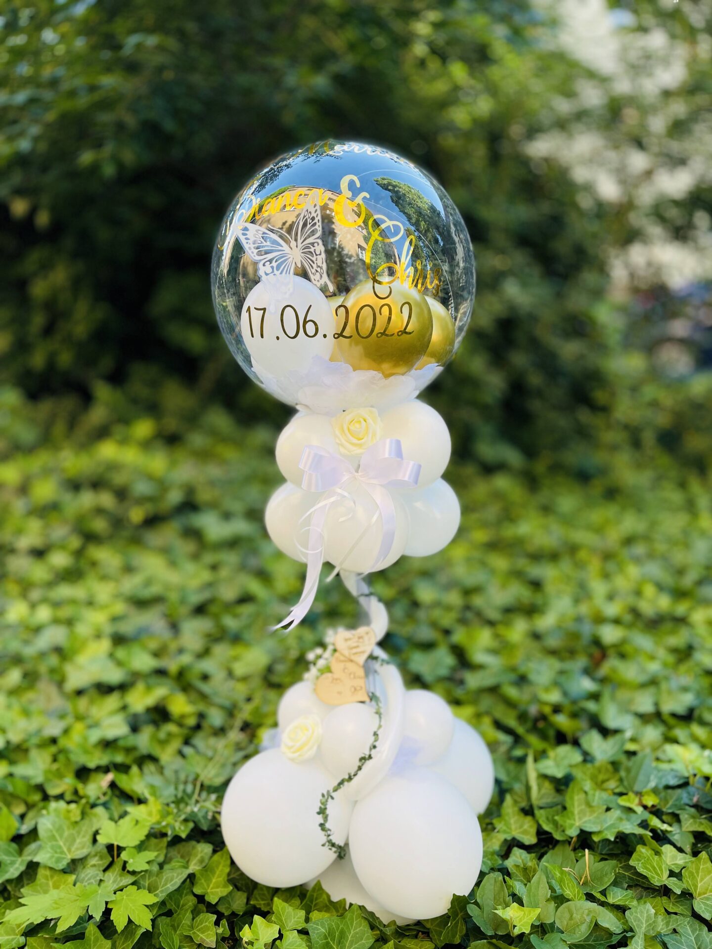 Einladungskarten Hochzeitseinladungen Personalisierte Einladungen Hochzeitsdeko Dekorationen aus Holz Nachhaltige Dekorationen Personalisierte Geschenke Flitterwochen DIY Hochzeitsideen Handgemachte Hochzeitseinladungen Vintage Hochzeitseinladungen Kreative Geschenkideen Hochzeitsplanung Tipps Stilvolle Hochzeitsdekoration Personalisierte Hochzeitsgeschenke Traumhochzeit Hochzeitseinladungen und kreative Deko Nachhaltige Hochzeitsdekorationen und Geschenke Kreative Ideen für Hochzeiten, Deko und Geschenke