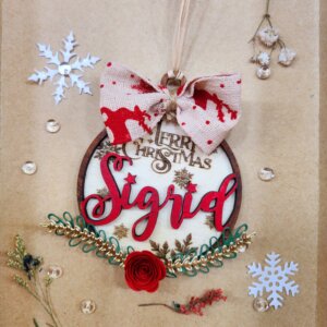 Personalisierte Weihnachtsanhänger Holzanhänger Weihnachten Weihnachtsdekoration aus Holz Nachhaltige Weihnachtsdeko Namensanhänger Weihnachten Weihnachtsbaum Dekoration personalisiert Individuelle Geschenke Weihnachten Handgemachte Weihnachtsdekoration Personalisierte Geschenke aus Holz Einzigartige Weihnachtsdekoration Weihnachtsgeschenke mit Namen Dekorationen aus Naturmaterialien Weihnachtsanhänger mit Gravur Personalisierte Christbaumanhänger Weihnachtsdeko mit Namen Kreative Weihnachtsgeschenke Natürliche Weihnachtsdekoration Weihnachtsornamente aus Holz Individuelle Weihnachtsbaumanhänger Dekorationen für nachhaltige Weihnachten