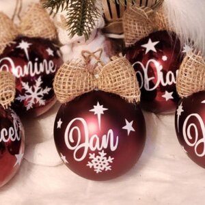 Personalisierte Weihnachtskugeln