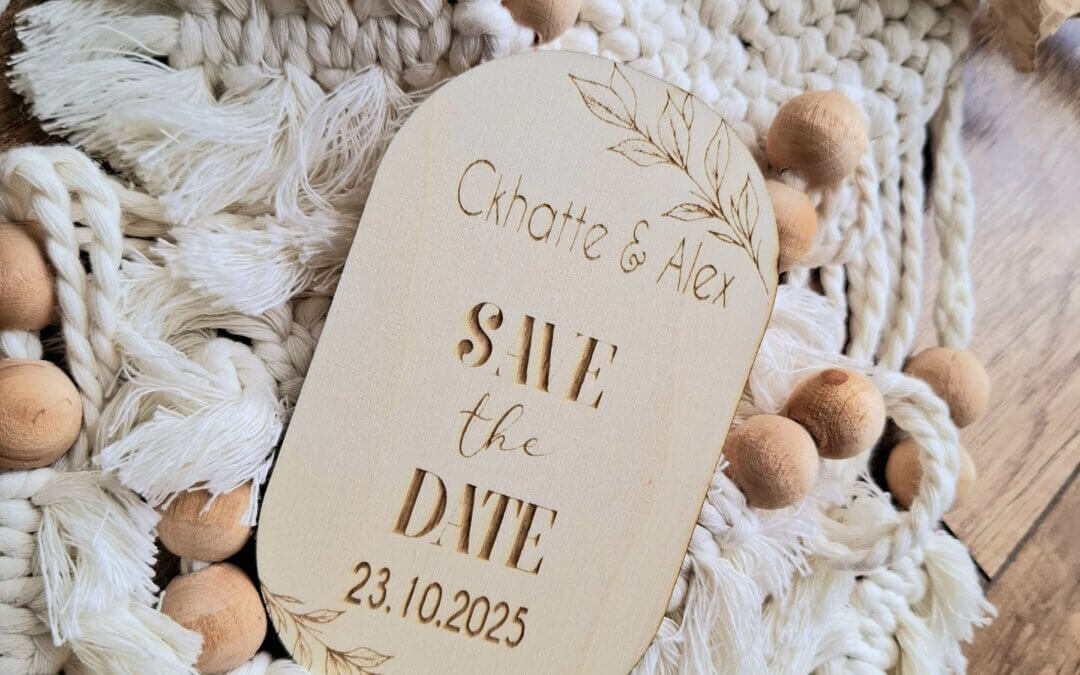 Elegante Einladungskarten aus Holz, personalisierte und kreative Hochzeitseinladungen, umweltfreundliche Wahl