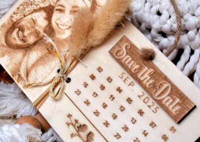 Elegante Einladungskarten aus Holz, personalisierte und kreative Hochzeitseinladungen, umweltfreundliche Wahl