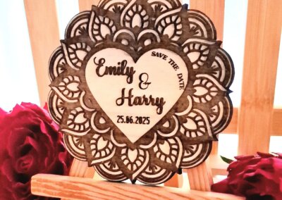 Elegante Einladungskarten aus Holz, personalisierte und kreative Hochzeitseinladungen, umweltfreundliche Wahl
